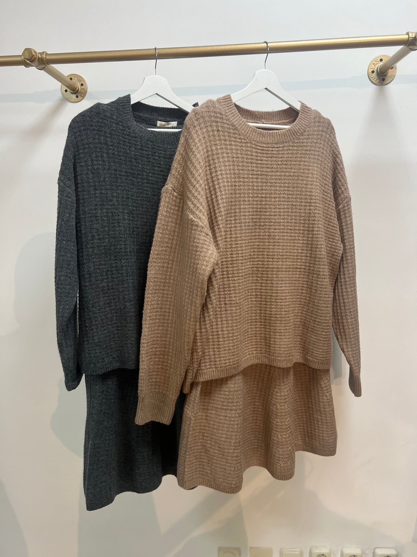 Wollen twinset met rok