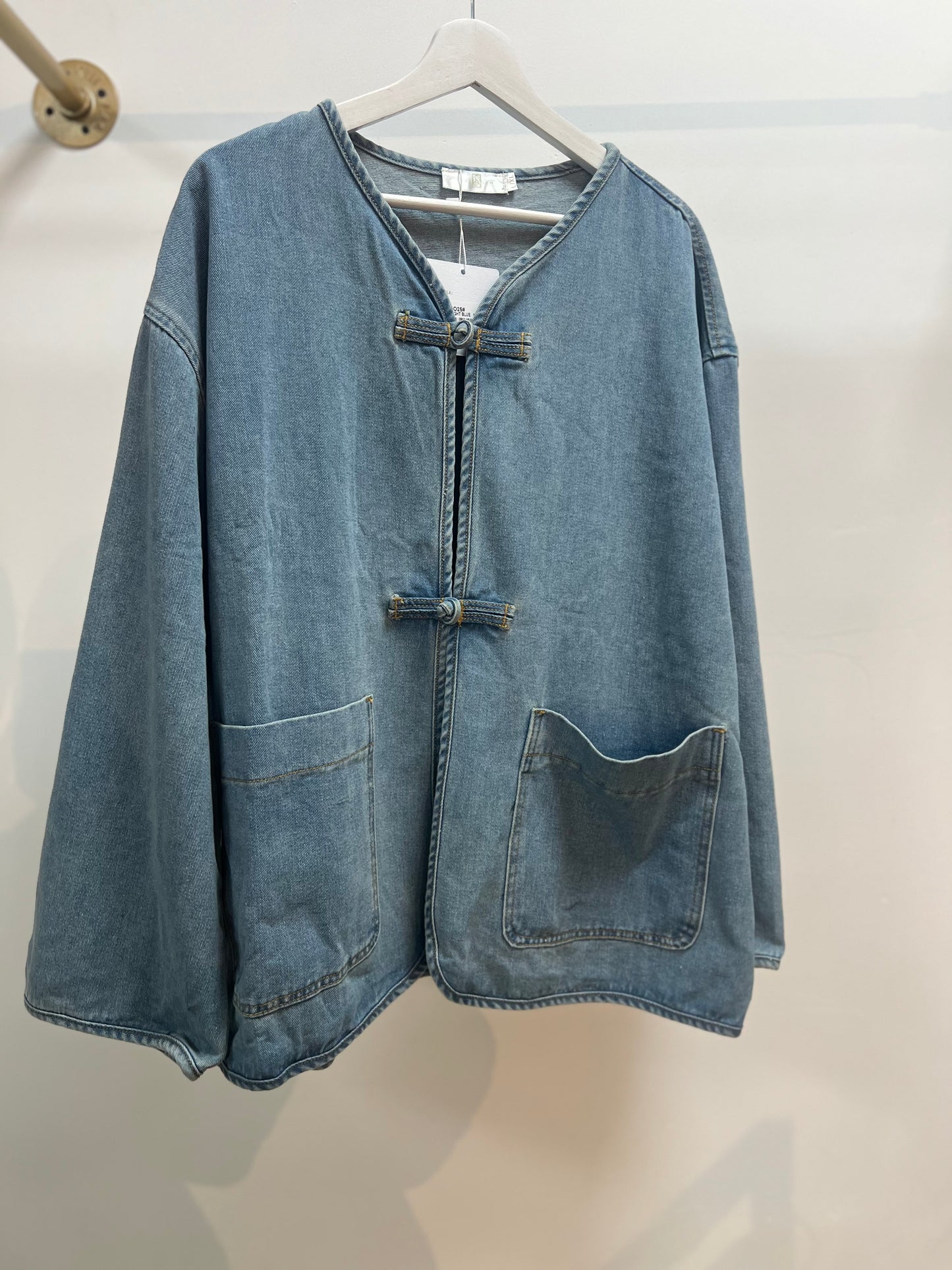 Spijker vest