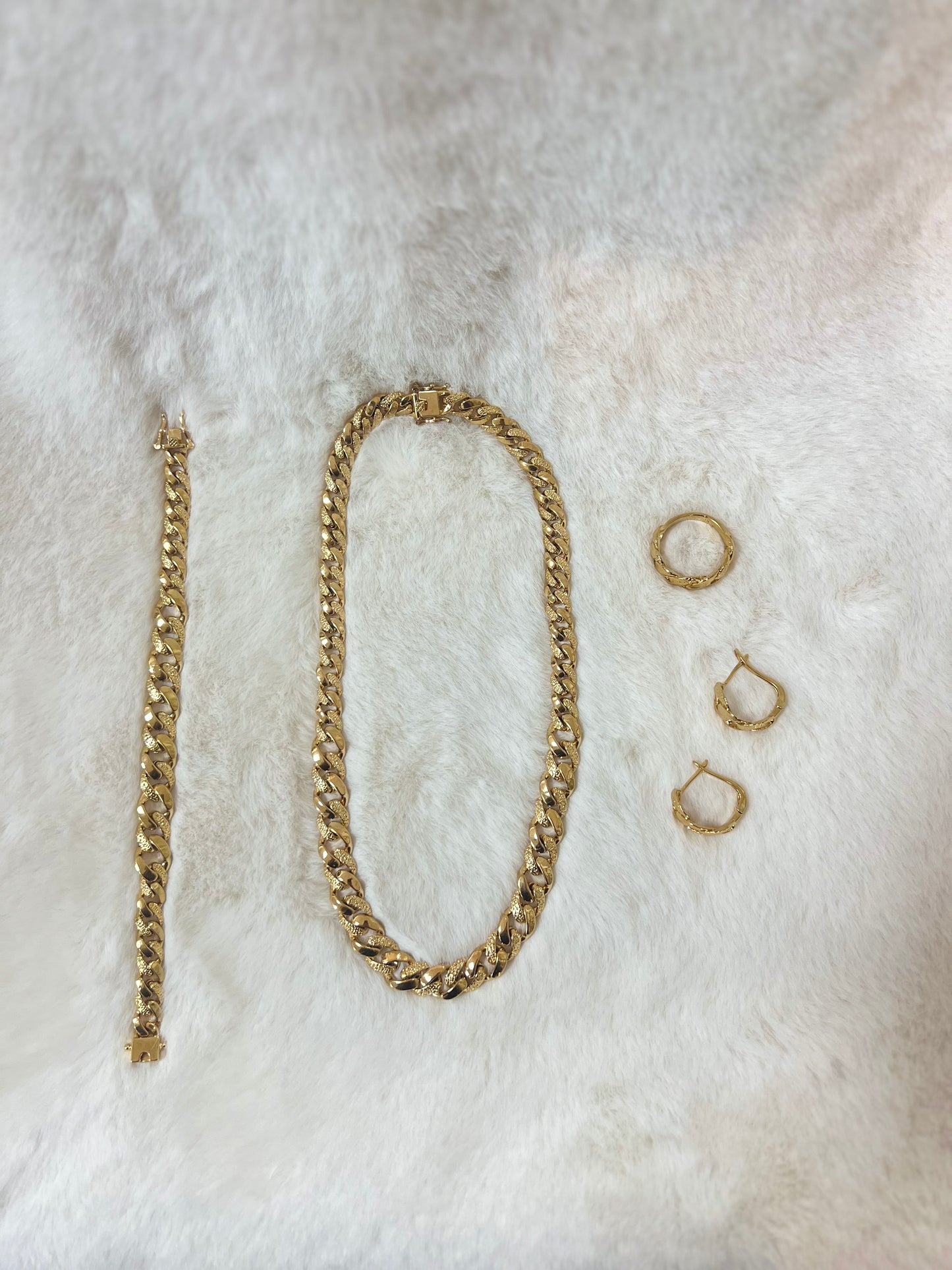 Traditionele sieraden set - Gourmit (dik gevlochten)
