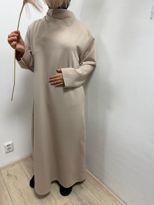 NIEUW - Jurk met hoge hals