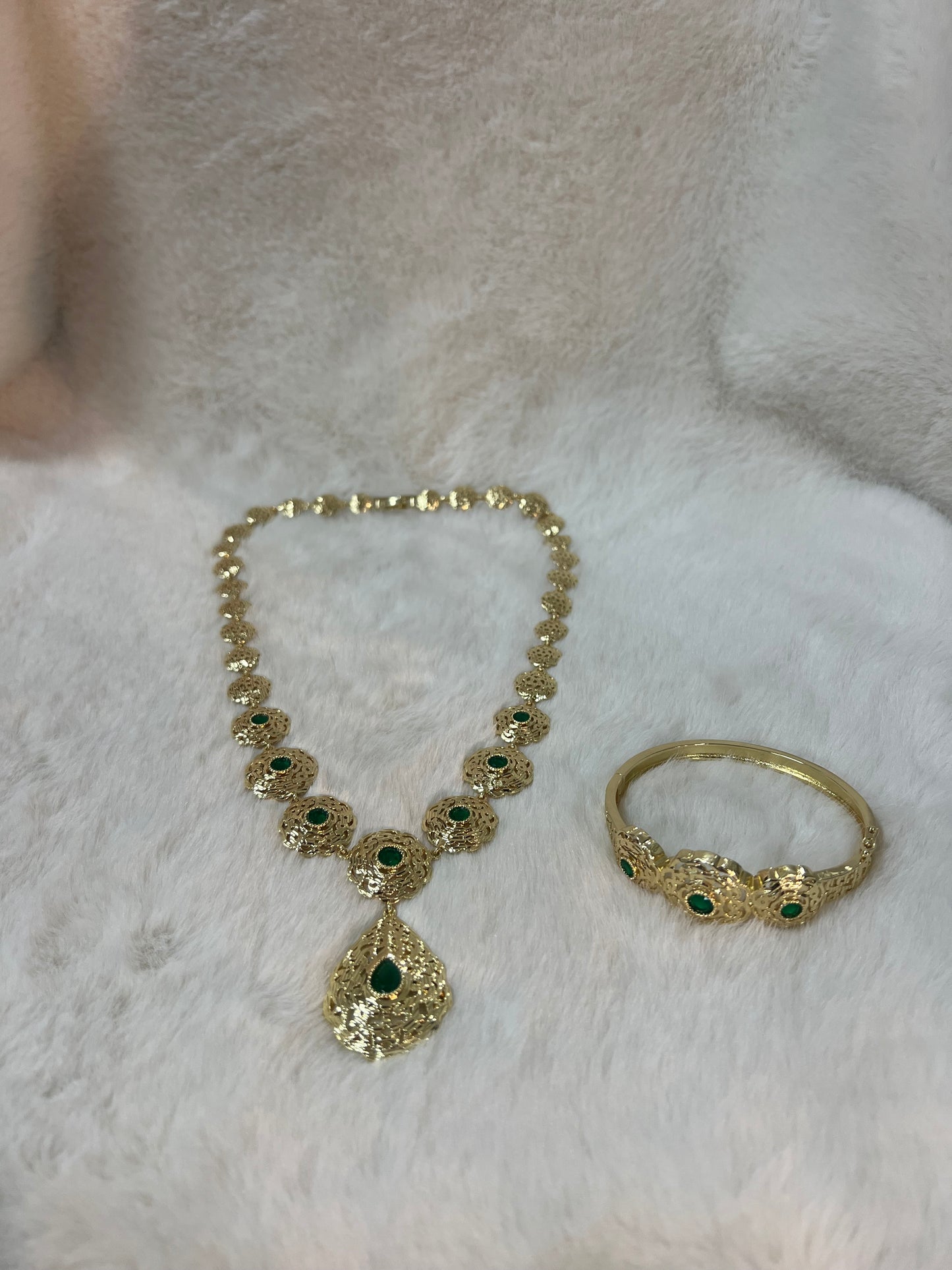 Traditionele sieraden - Goud met groen - Ketting Amira