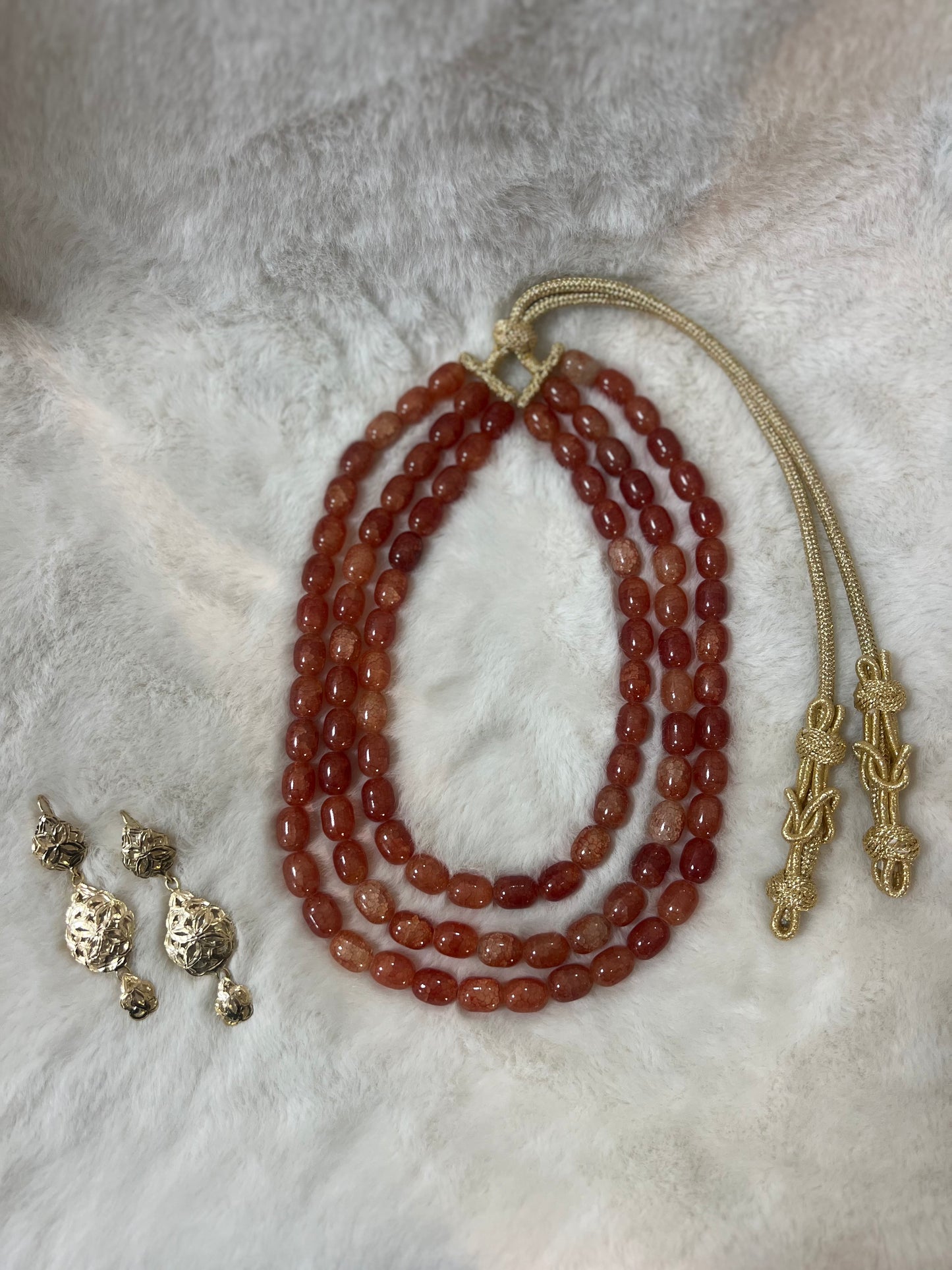 Traditionele set - Kralenketting koraal