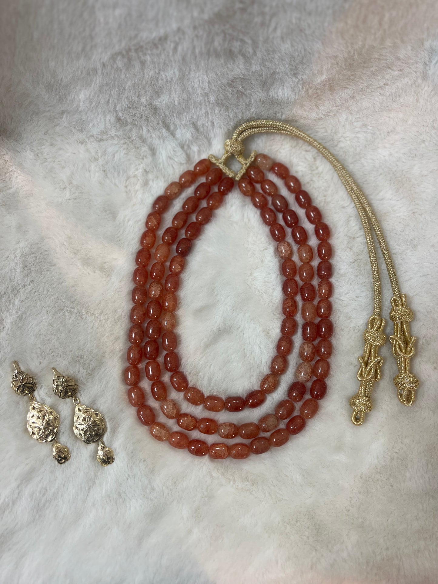 Traditionele set - Kralenketting koraal