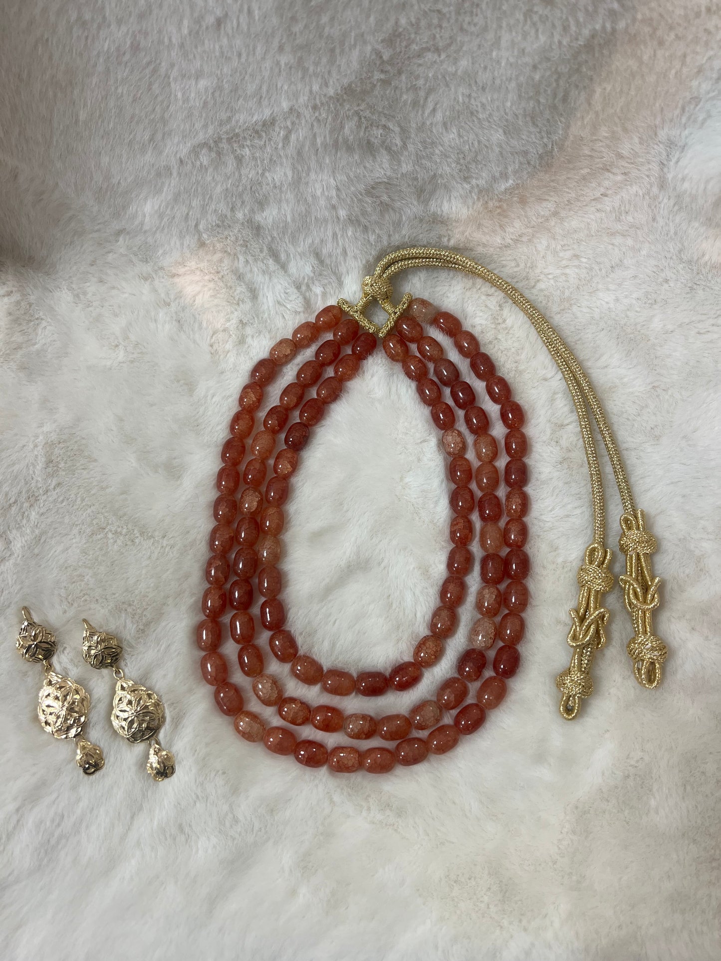 Traditionele set - Kralenketting koraal