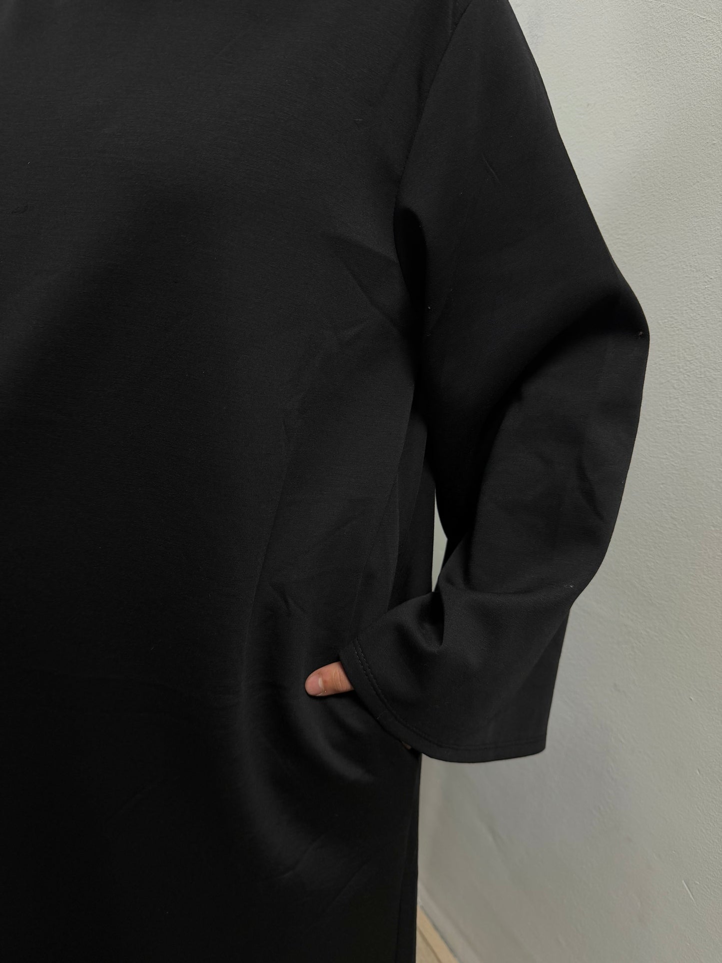 NIEUW - Jurk met hoge hals (en zakken)