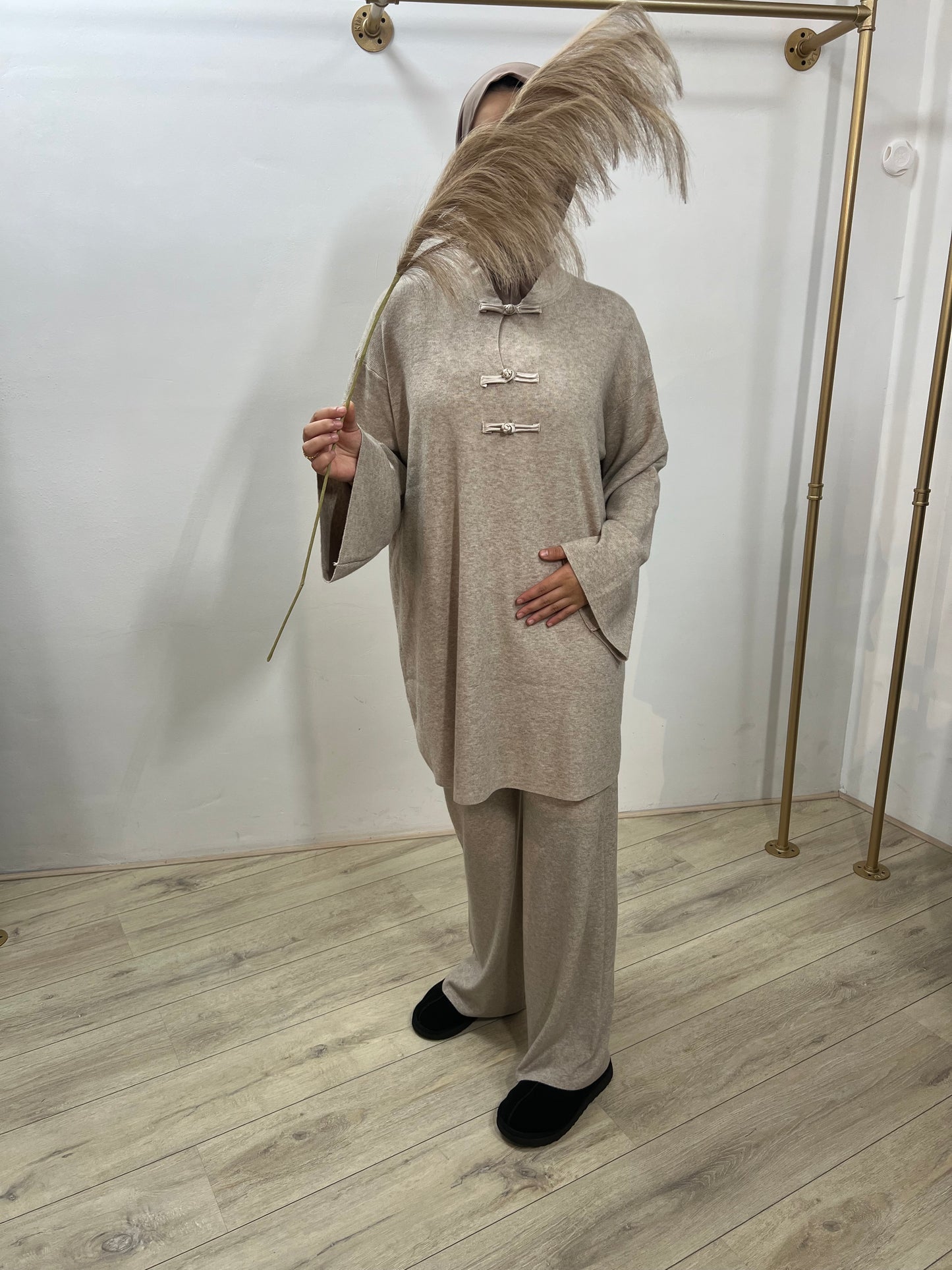 Twinset met knoop details